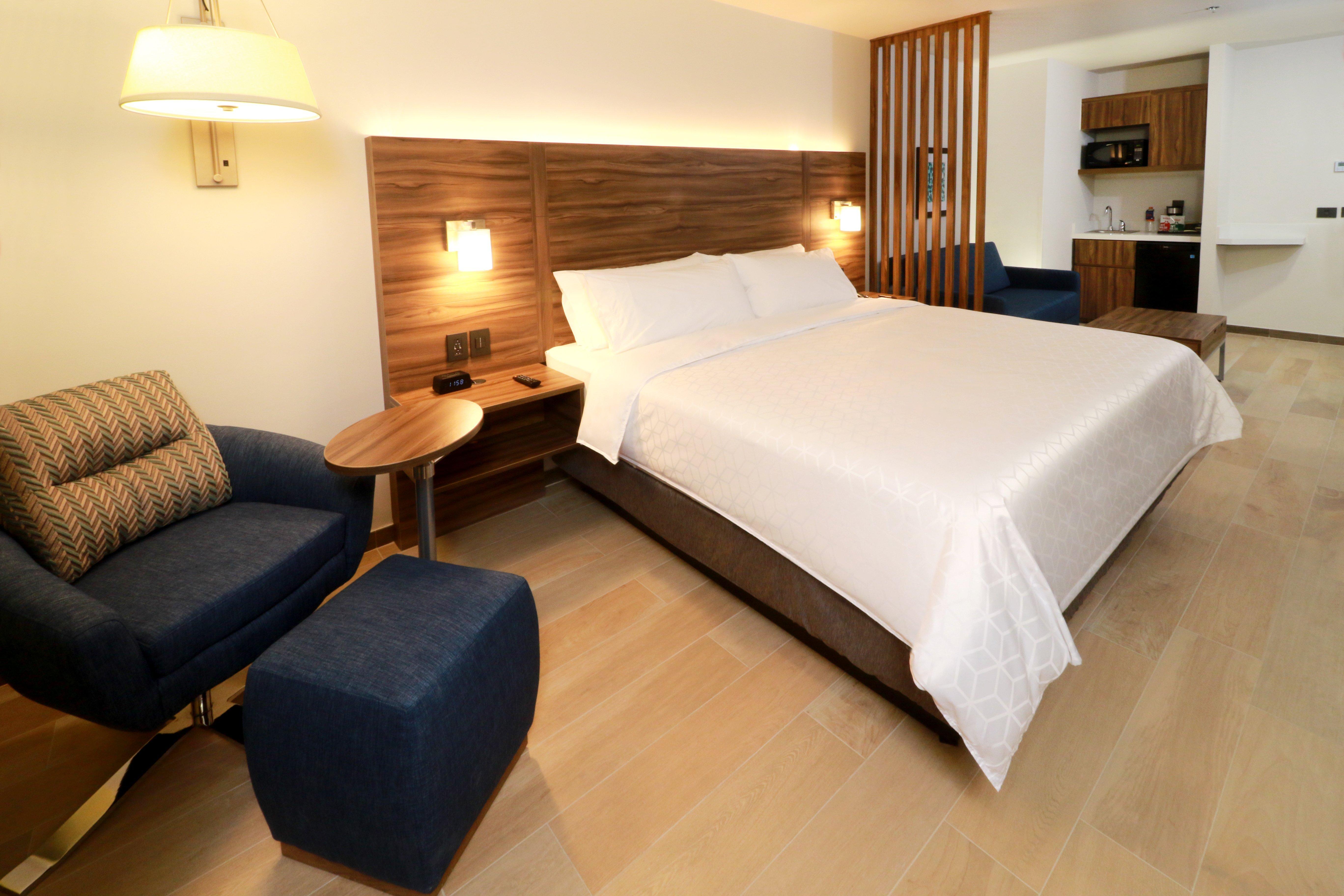 Holiday Inn Express & Suites - Playa Del Carmen By Ihg Exterior photo
