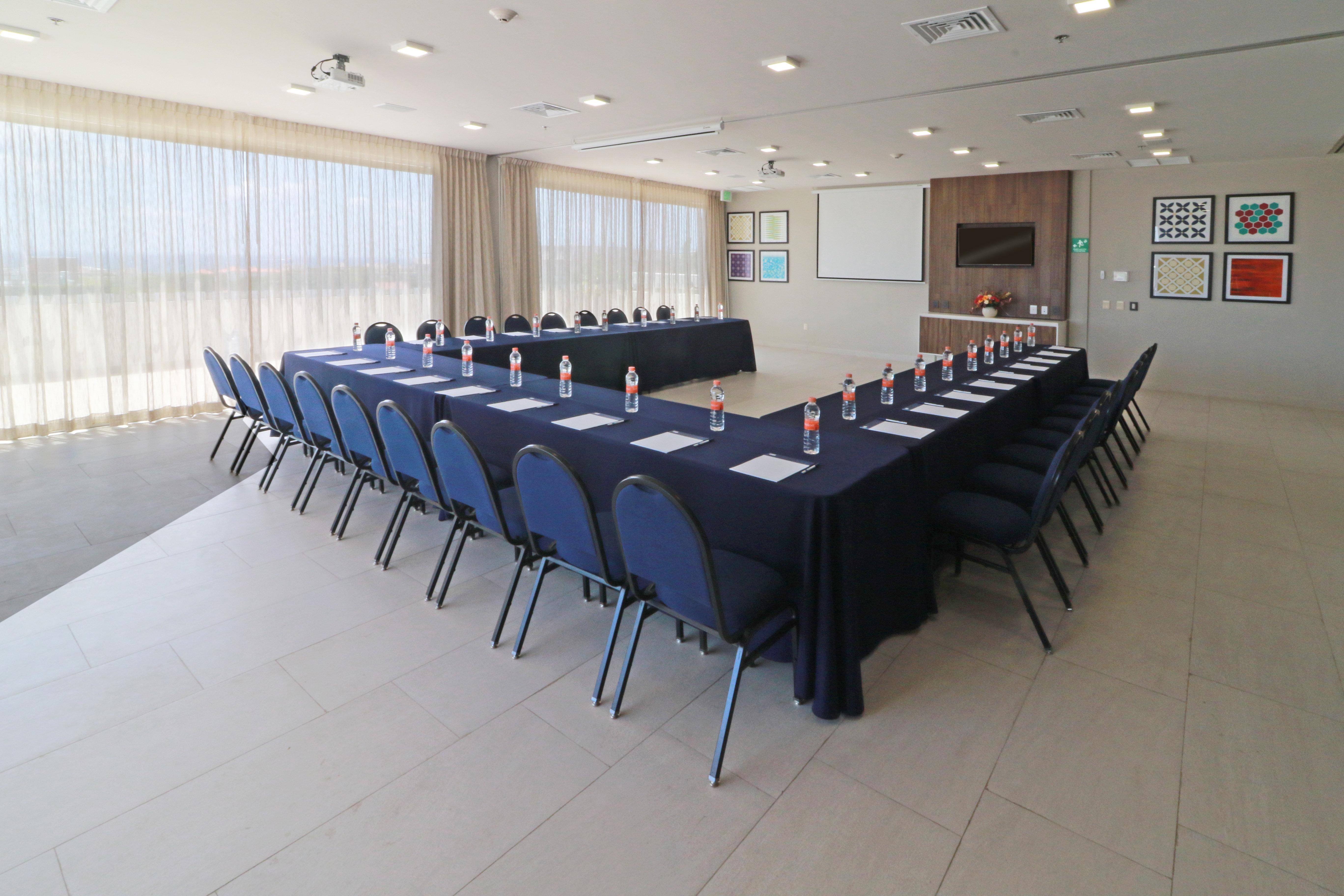 Holiday Inn Express & Suites - Playa Del Carmen By Ihg Exterior photo