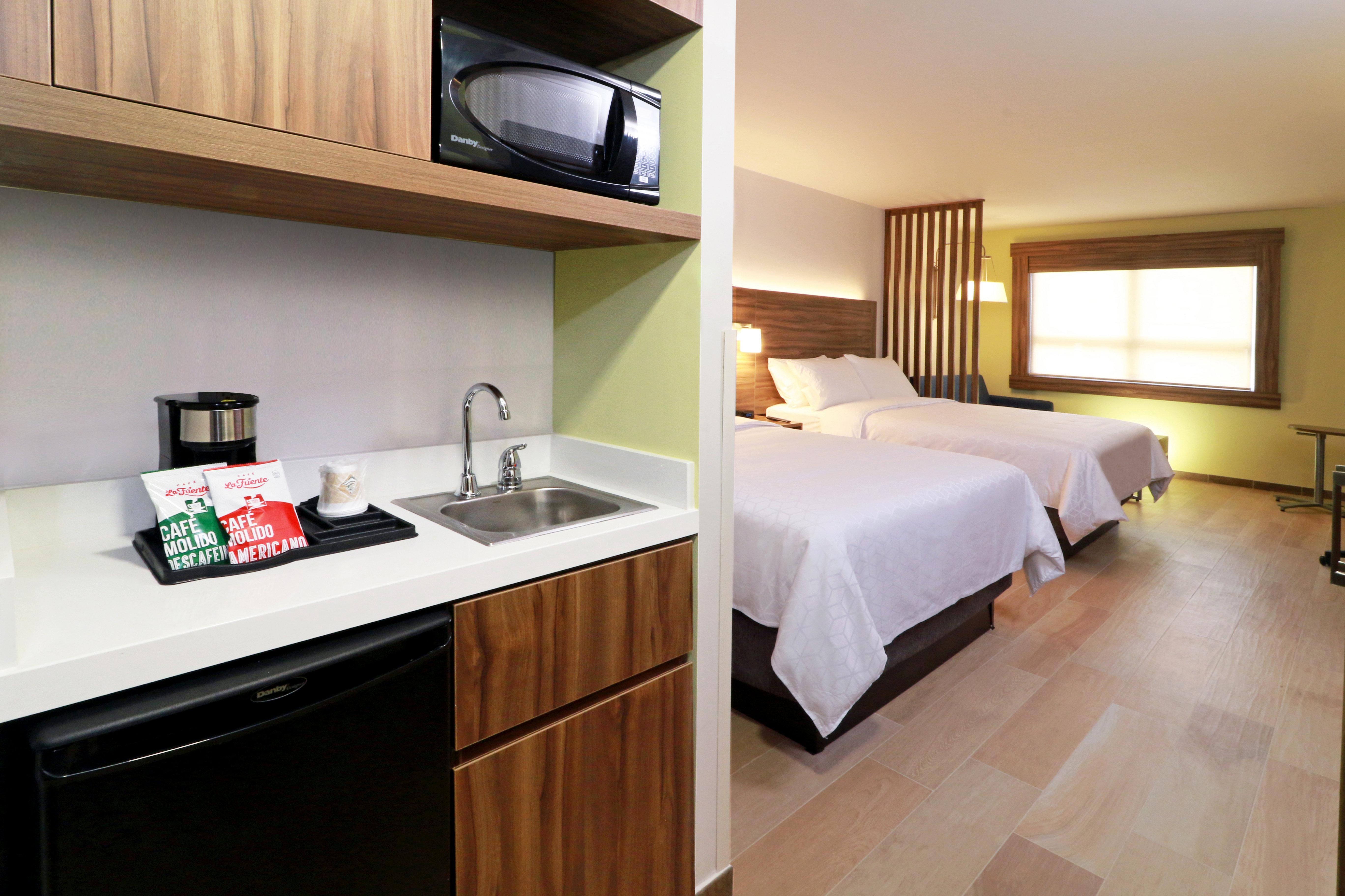 Holiday Inn Express & Suites - Playa Del Carmen By Ihg Exterior photo