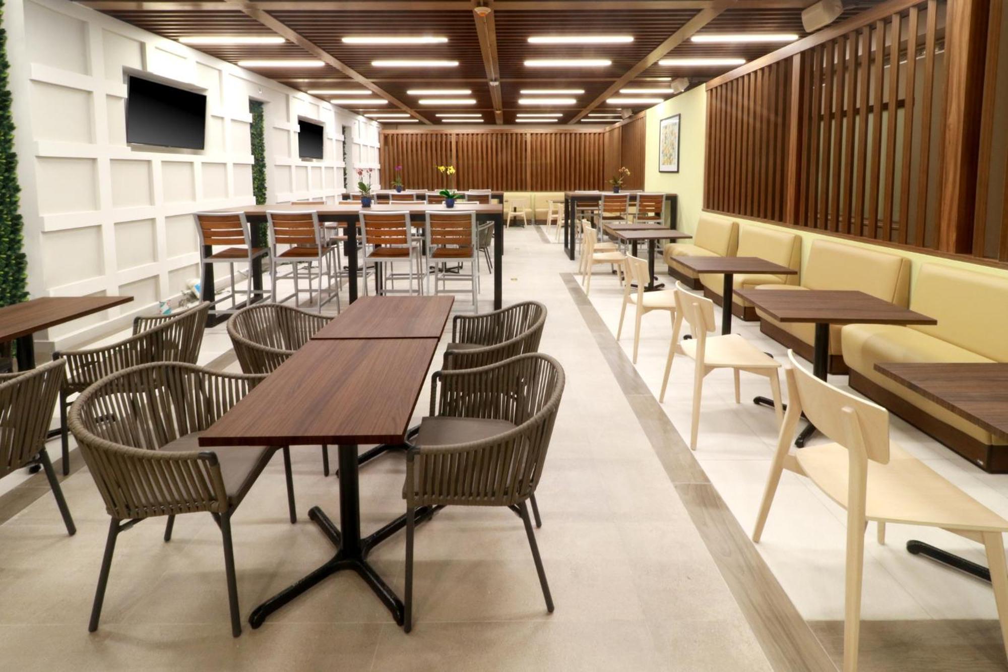 Holiday Inn Express & Suites - Playa Del Carmen By Ihg Exterior photo